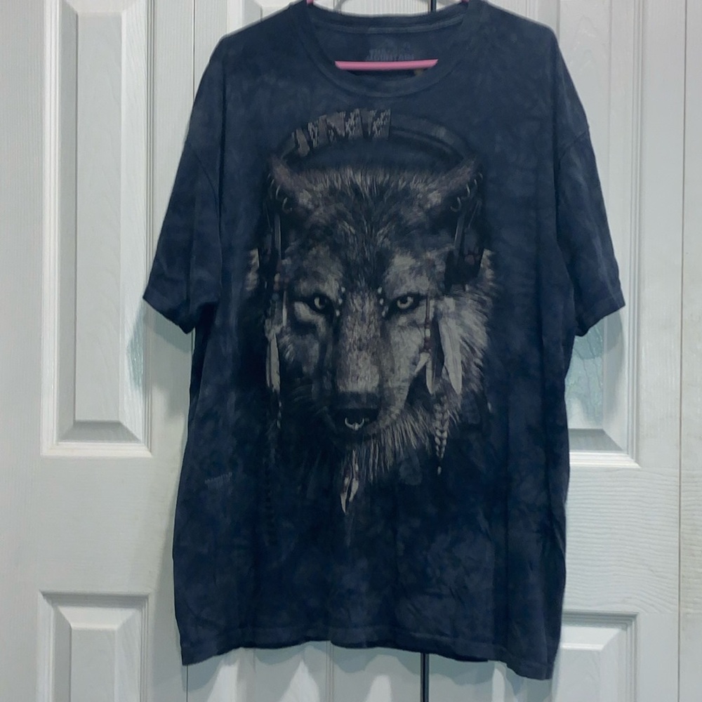 The Mountain xl Blue Tye Dye ~ Huge Wolf w/ Braids & Feathers Print T-shirt